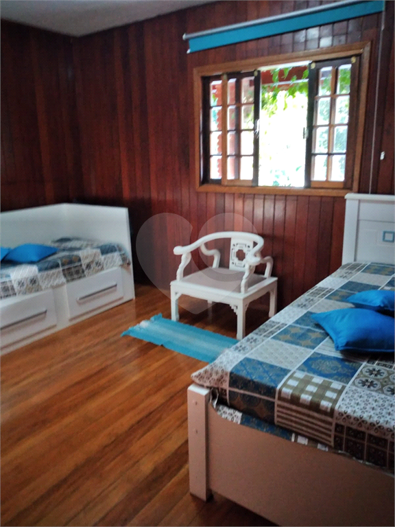 Linda Casa no km  50.5 da raposo Tavares 