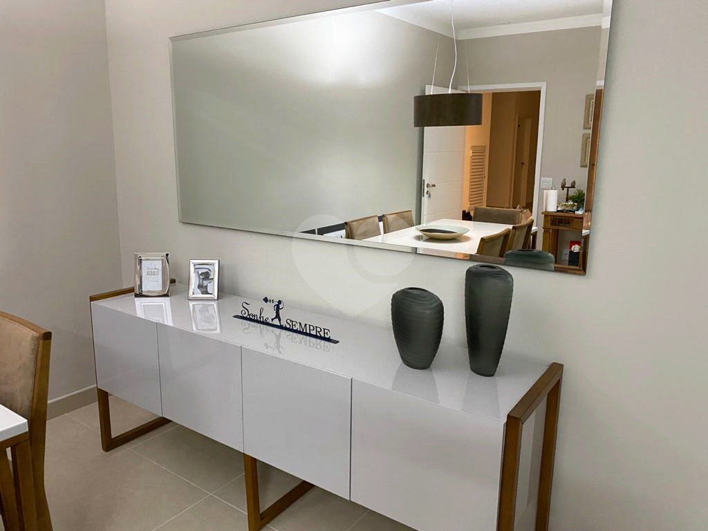 Apartamento à venda com 2 quartos, 77m² - Foto 4