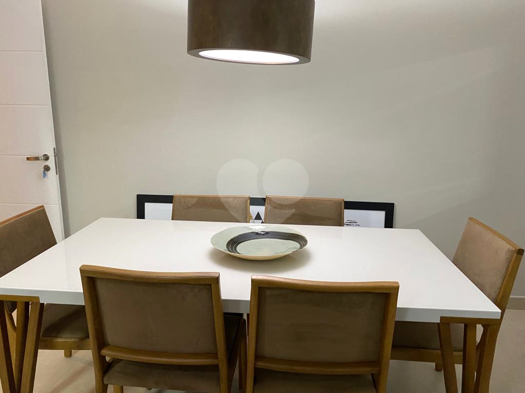 Apartamento à venda com 2 quartos, 77m² - Foto 5