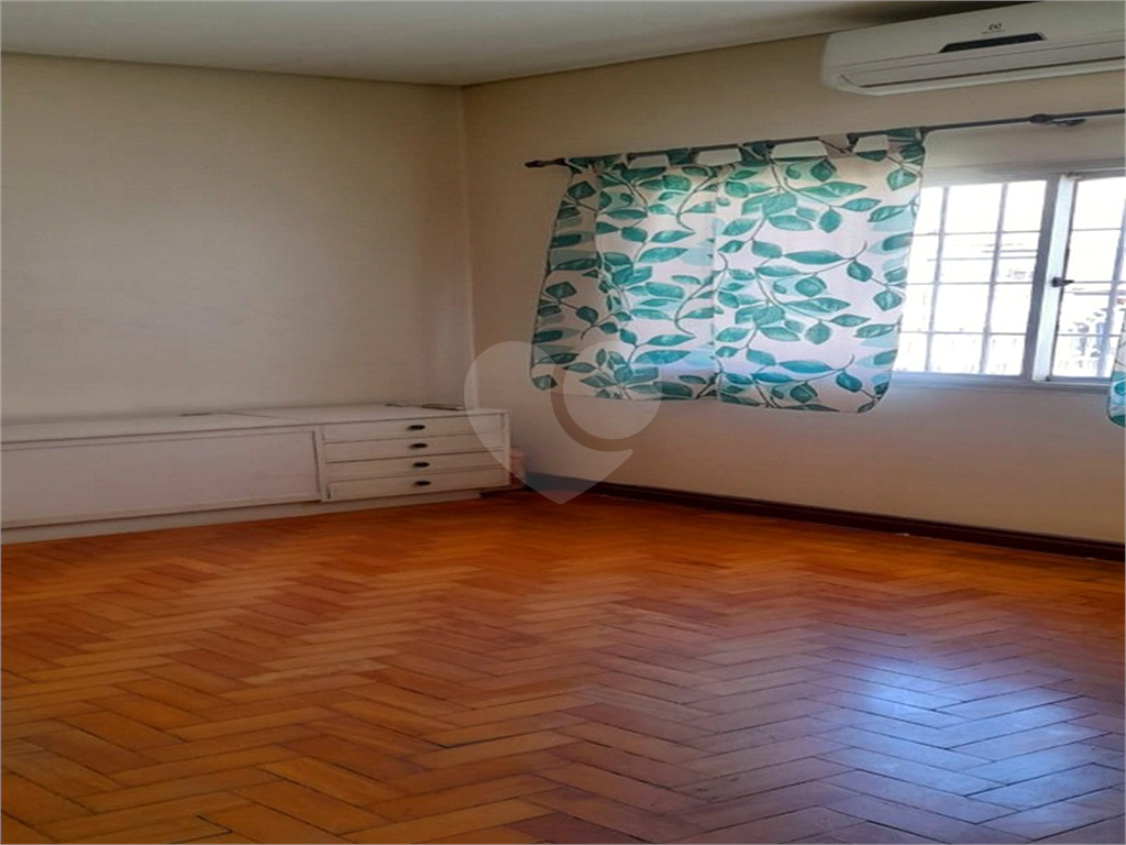 SOBRADO em BOM RETIRO