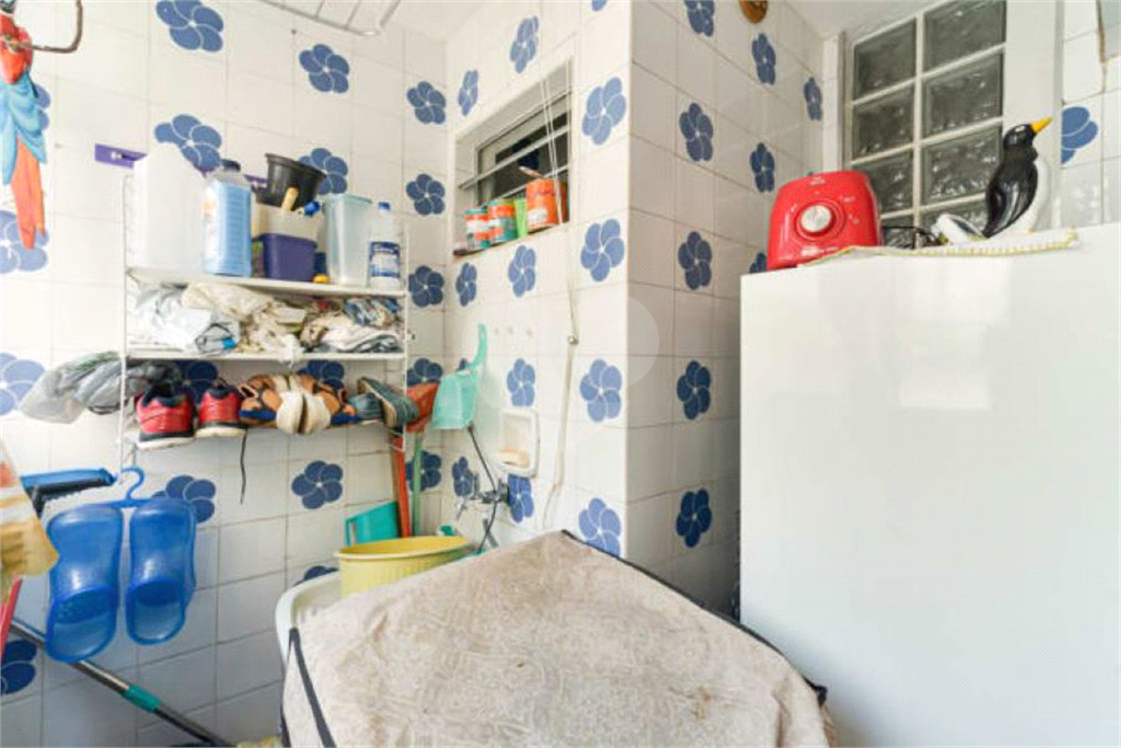 Apartamento à venda com 1 quarto, 37m² - Foto 13