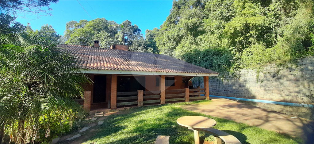 Casa de Condomínio à venda com 3 quartos, 180m² - Foto 3