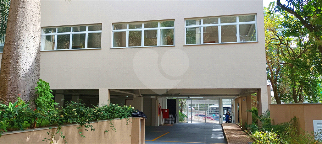 Locação de Estudio com 1 vaga 
