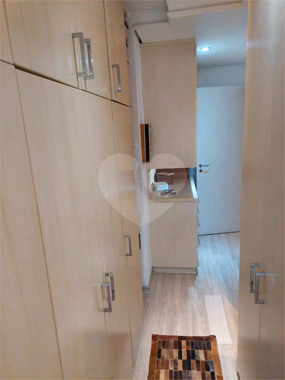 APARTAMENTO em MORUMBI