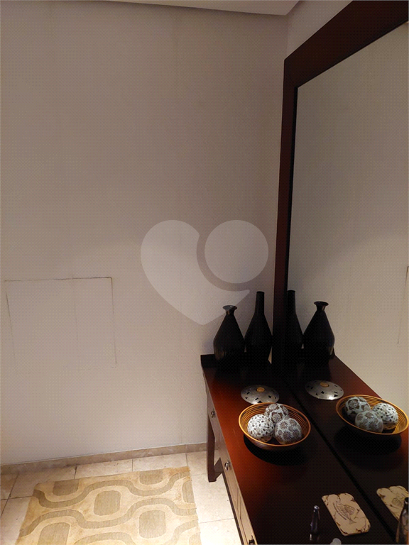 APARTAMENTO em MORUMBI
