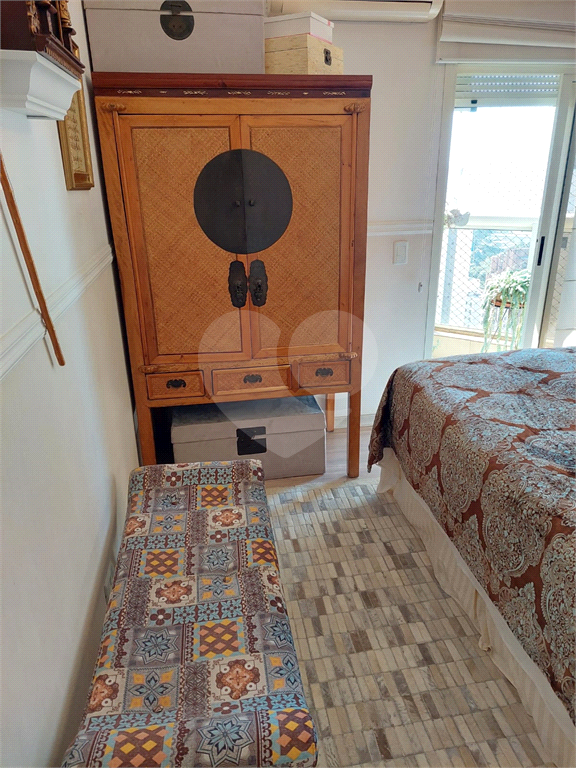 APARTAMENTO em MORUMBI