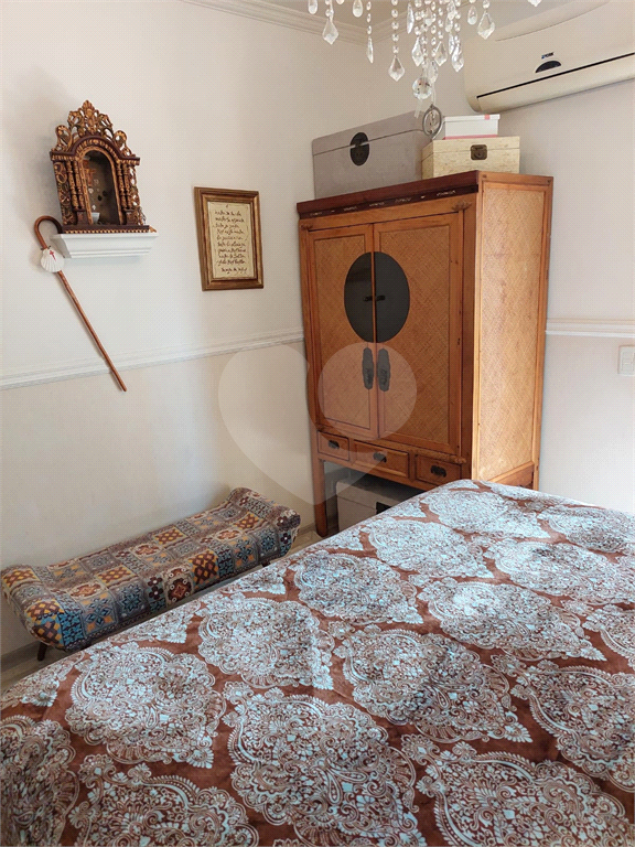 APARTAMENTO em MORUMBI