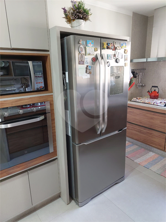 APARTAMENTO em MORUMBI