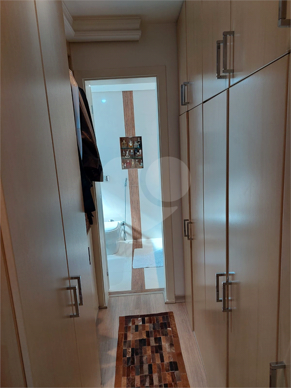 APARTAMENTO em MORUMBI