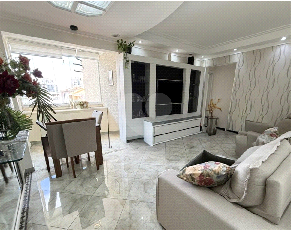 Lindo apartamento na Água Fria com 3 quartos, 1 suíte, 2 banheiros,