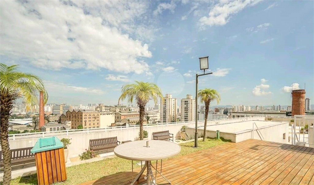Apartamento tipo Studio com 52m²  na MOÓCA.