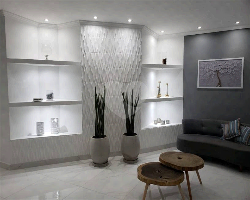 APARTAMENTO em VILA GUILHERME