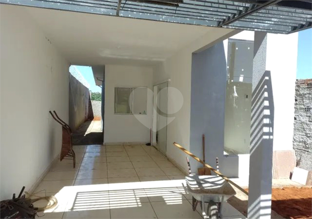 Casa à venda com 2 quartos, 86m² - Foto 2