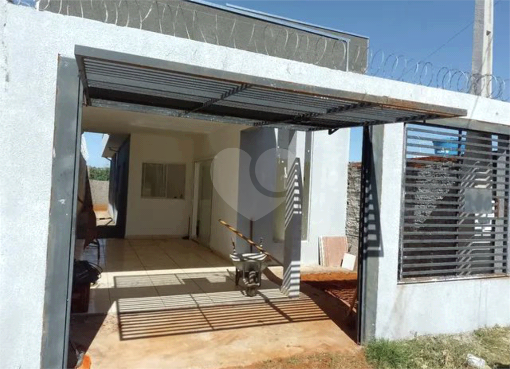 Casa à venda com 2 quartos, 86m² - Foto 1