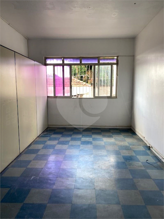 AMPLO IMOVEL COMERCIAL NA LAPA DE BAIXO