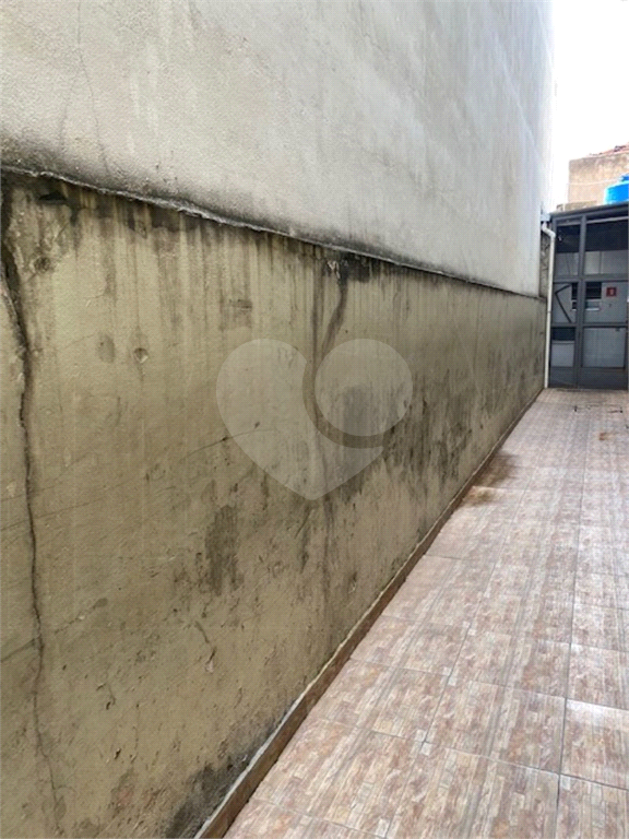 AMPLO IMOVEL COMERCIAL NA LAPA DE BAIXO