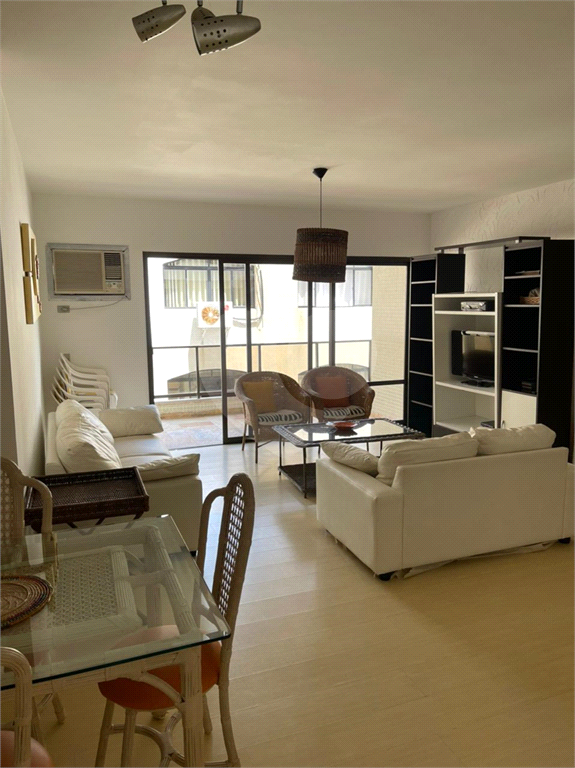 APARTAMENTO / GUARUJA