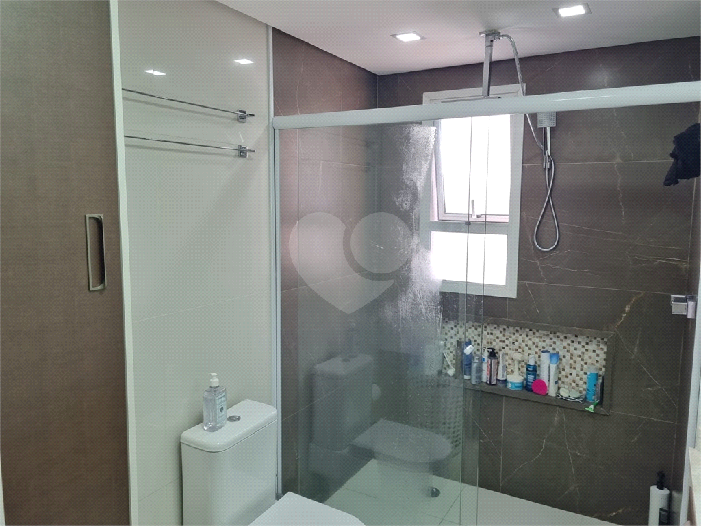 Apartamento  Morumbi - 3 suítes - 4 vagas - 238m² 