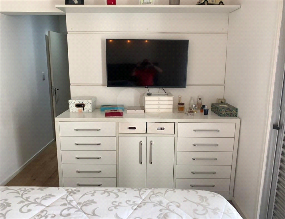 Apartamento de 110m2 no centro de Osasco, com 4 dormitórios, sendo 2 suítes, 4 banheiros, 2 vagas