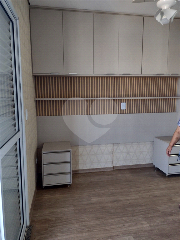 Apartamento à venda com 3 quartos, 81m² - Foto 57