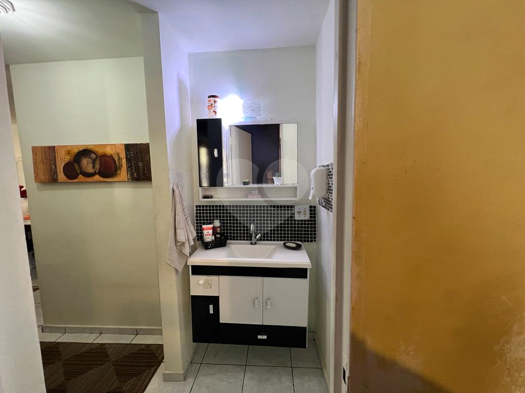 Apartamento 02 dormitórios com vaga