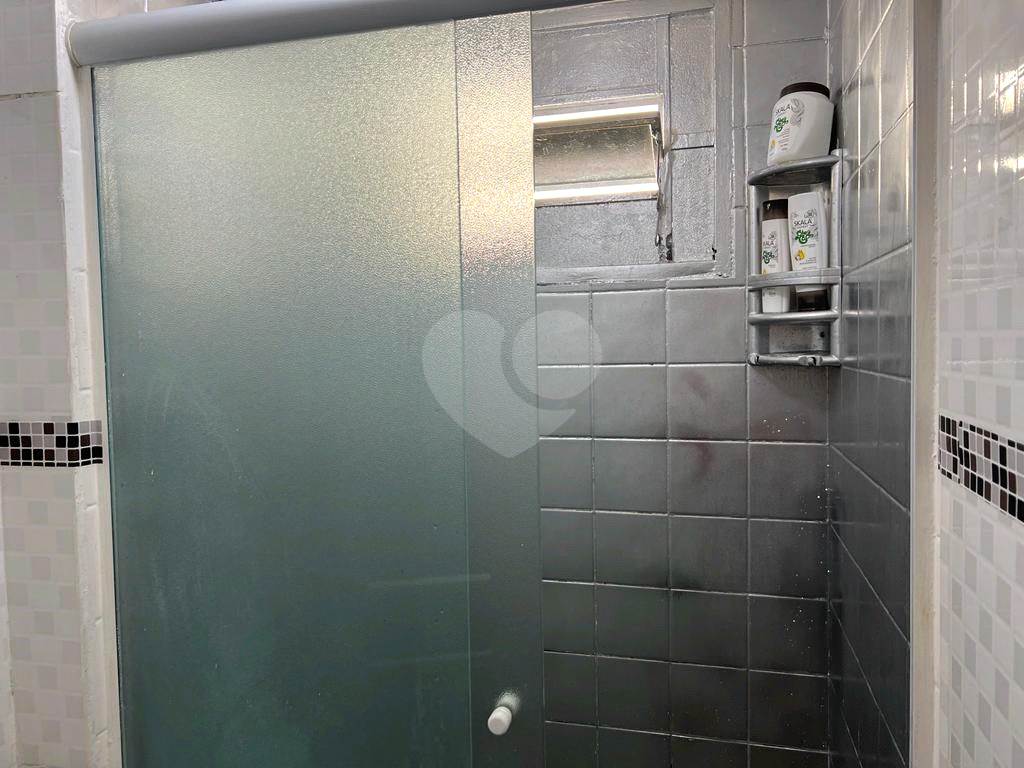 Apartamento 02 dormitórios com vaga