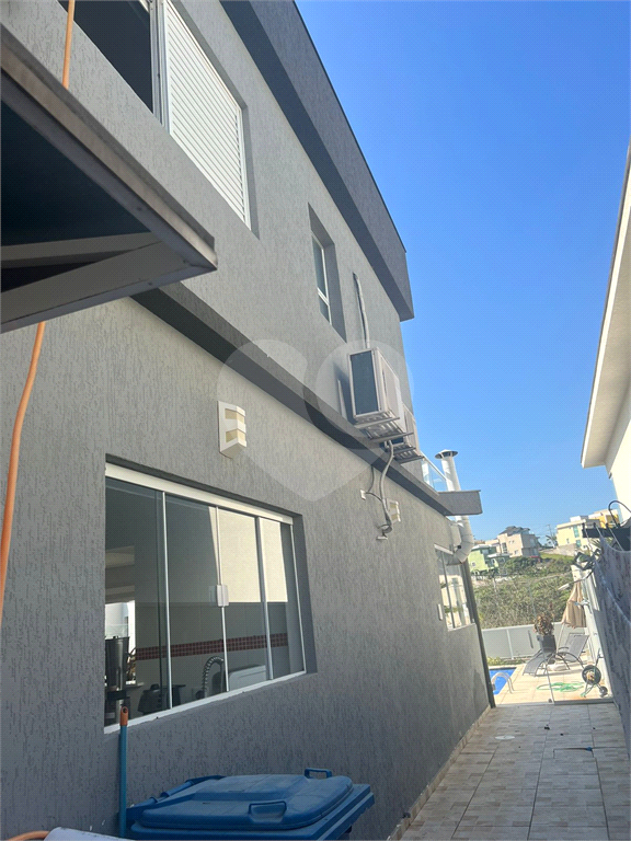 UMA MARAVILHOSA CASA COM DIVERSAS ACOMODAÇÕES!!