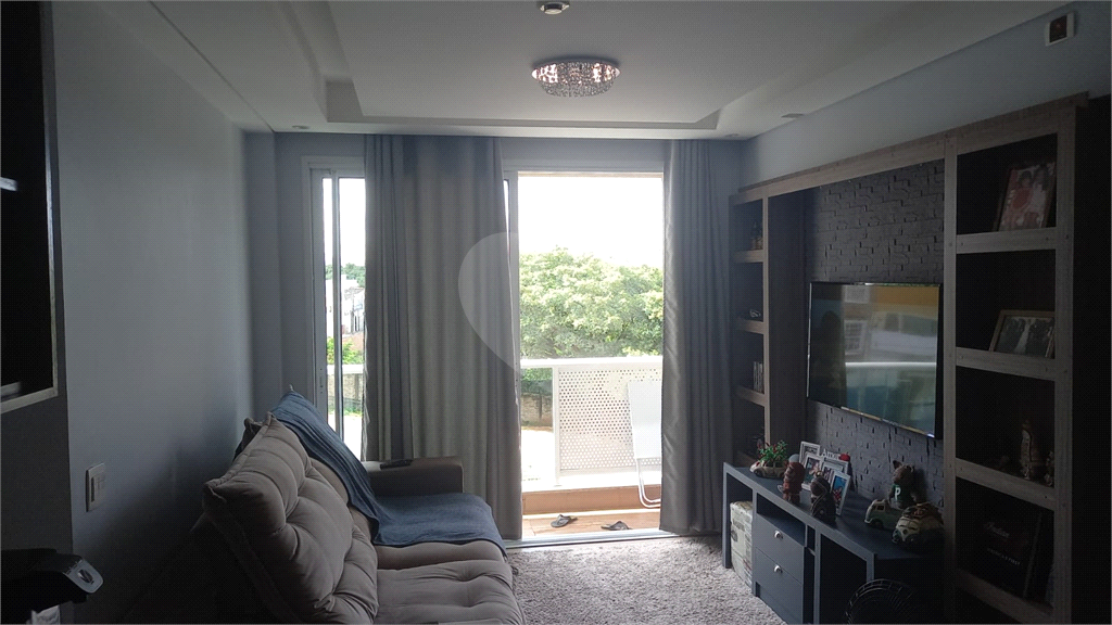 Apartamento à venda com 1 quarto, 45m² - Foto 1