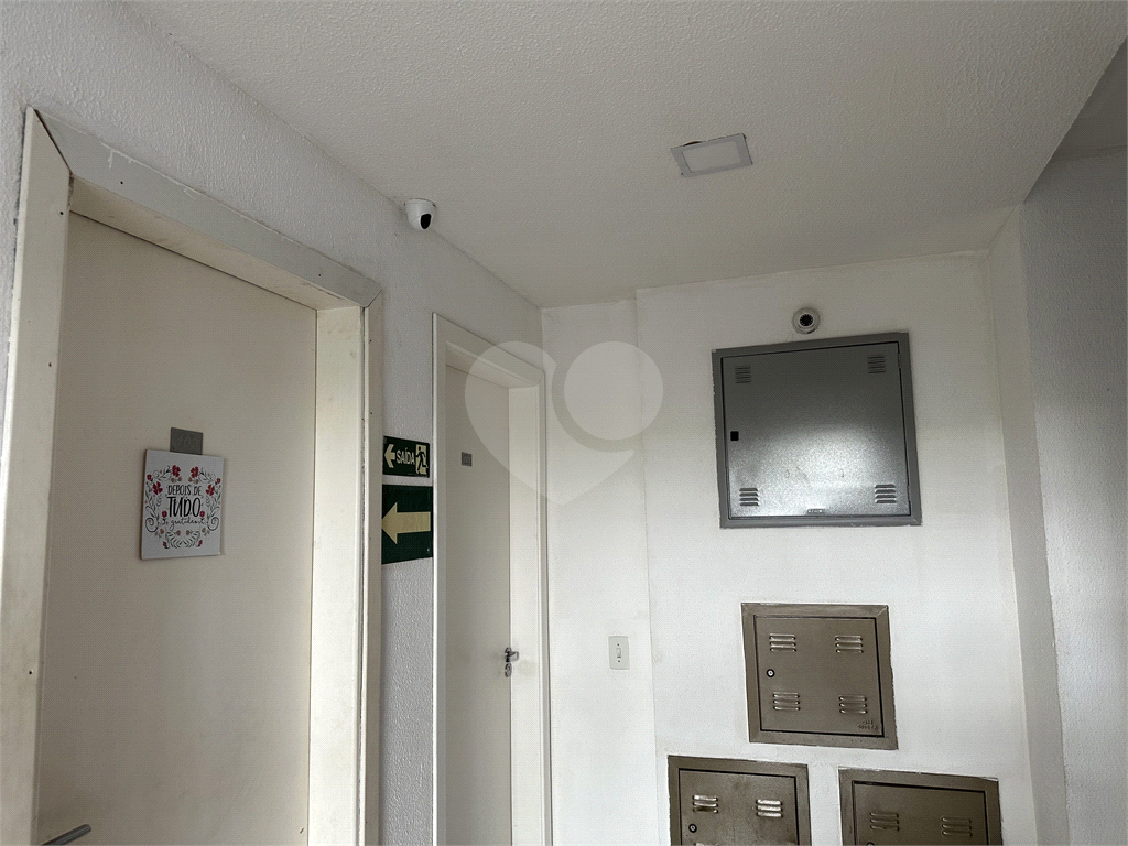 Apartamento à venda com 2 quartos, 47m² - Foto 13