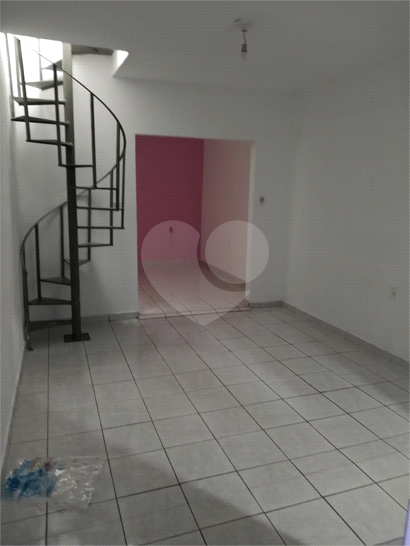 Casa à venda com 2 quartos, 137m² - Foto 6