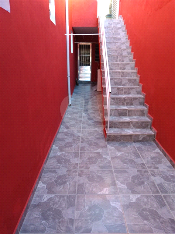 Casa à venda com 2 quartos, 137m² - Foto 1