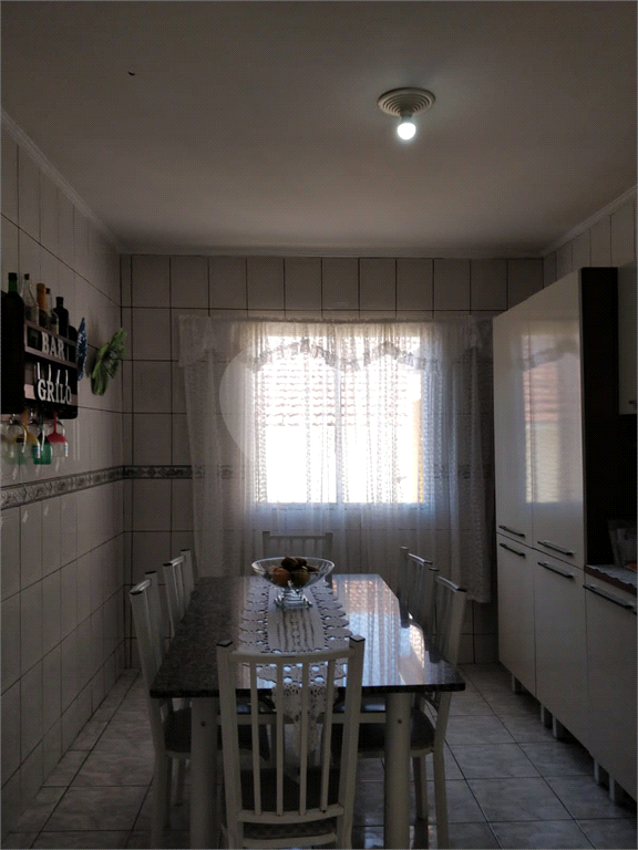 Casa à venda com 2 quartos, 137m² - Foto 31