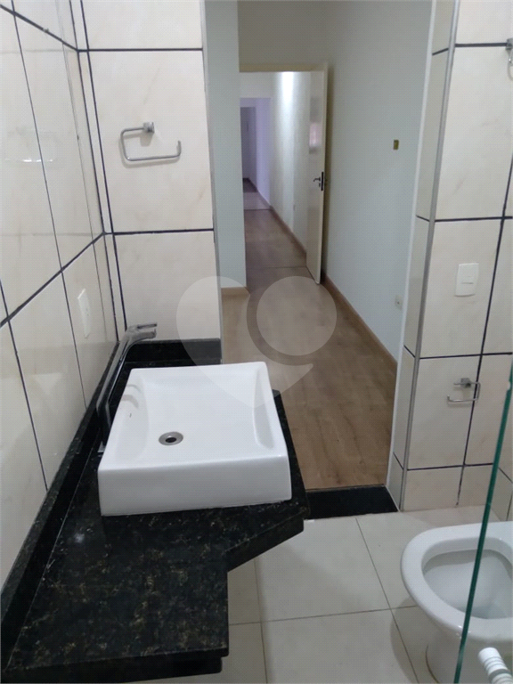 Casa à venda com 2 quartos, 100m² - Foto 14