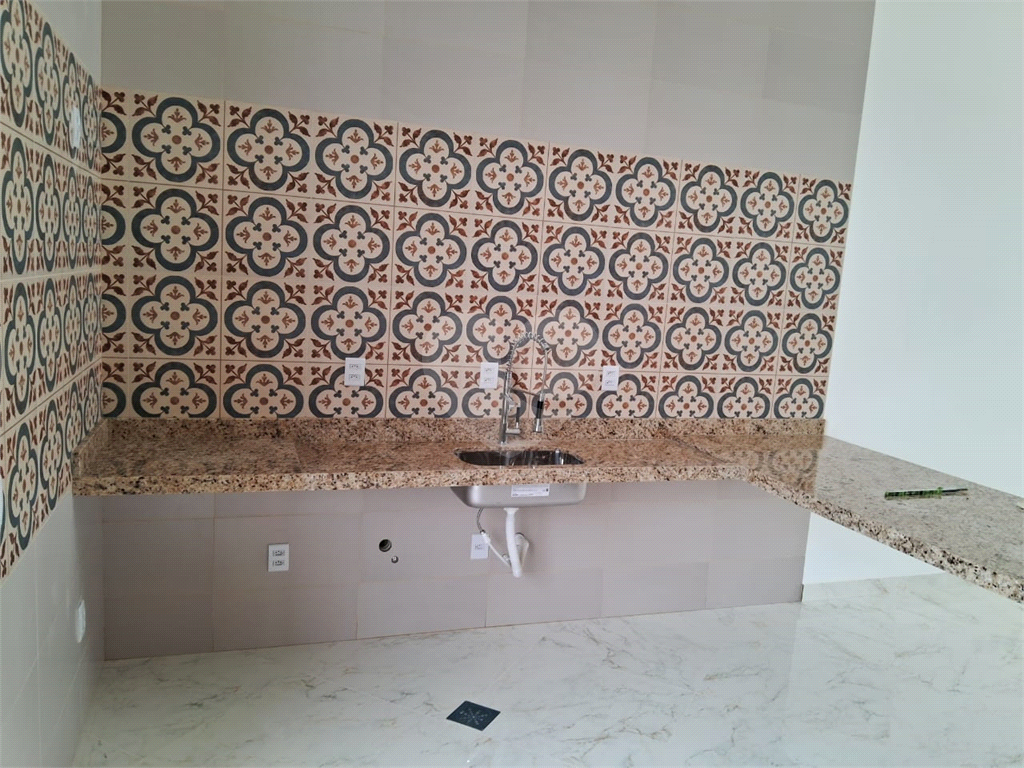 Casa à venda com 3 quartos, 150m² - Foto 7