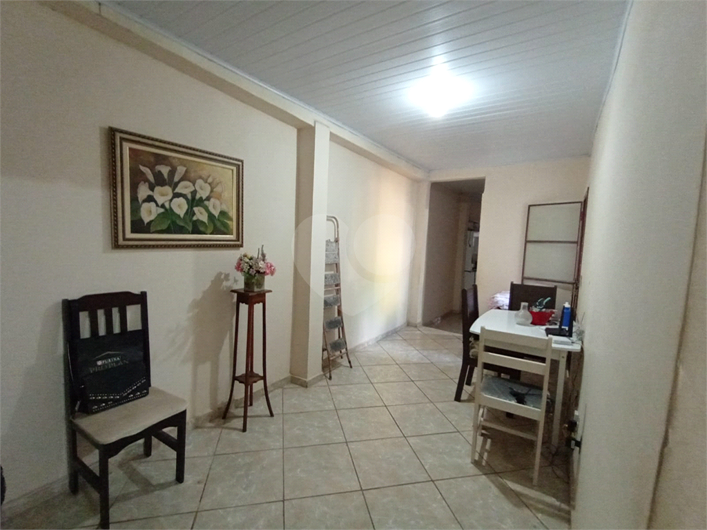 Casa à venda com 3 quartos, 109m² - Foto 18