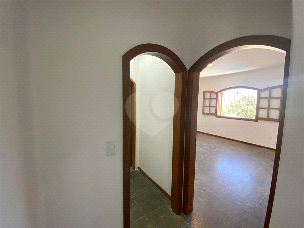 Casa à venda com 4 quartos, 360m² - Foto 30