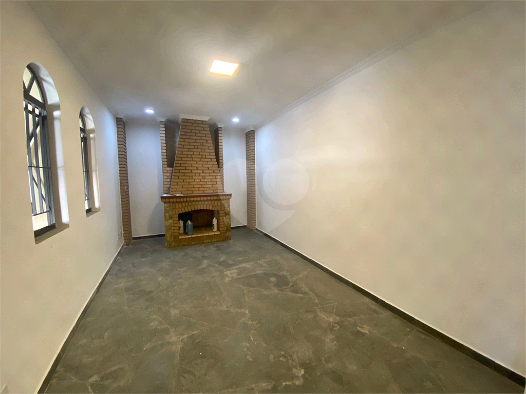 Casa à venda com 4 quartos, 360m² - Foto 4