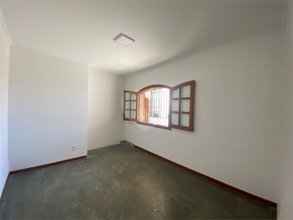 Casa à venda com 4 quartos, 360m² - Foto 15