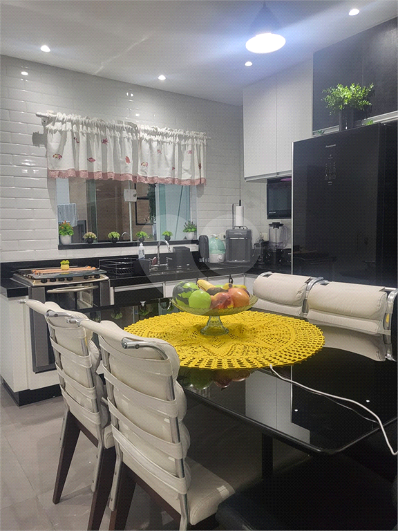 Lindo Sobrado para venda na Vila Carrâo
