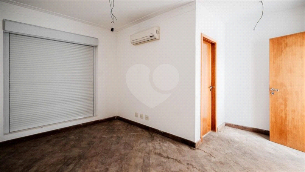 Apartamento à venda com 4 quartos, 335m² - Foto 13