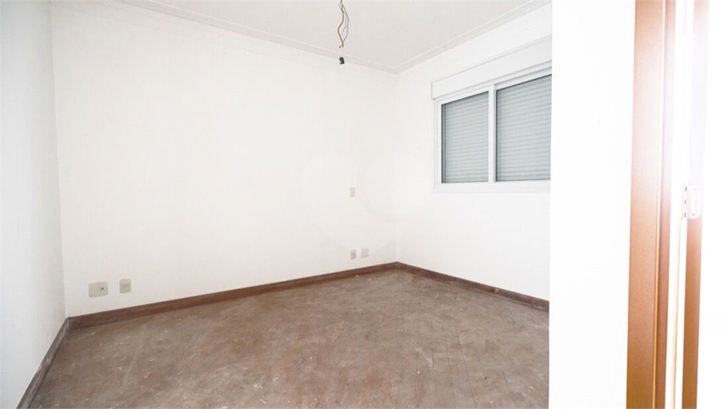 Apartamento à venda com 4 quartos, 335m² - Foto 9