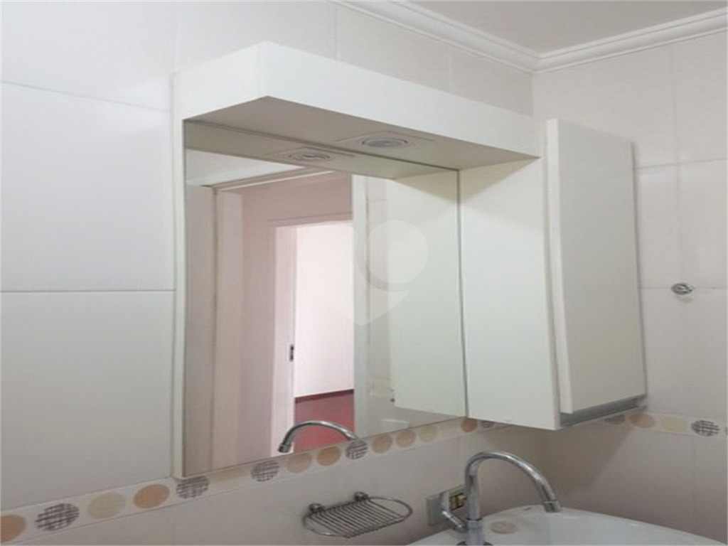 Apartamento à venda com 2 quartos, 65m² - Foto 20