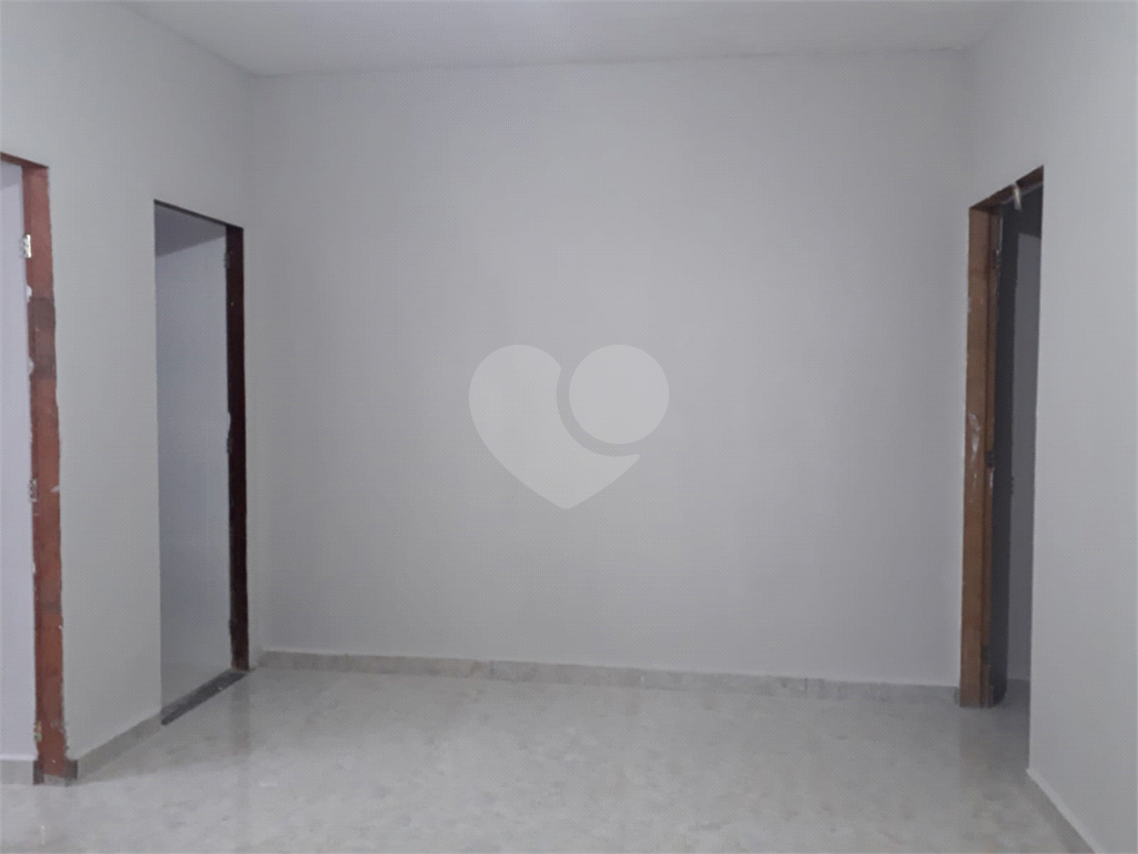 Casa à venda com 4 quartos, 112m² - Foto 9