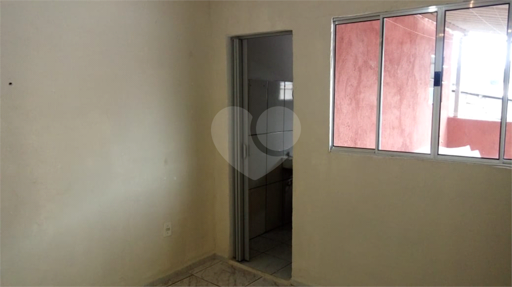 Casa à venda com 4 quartos, 112m² - Foto 14