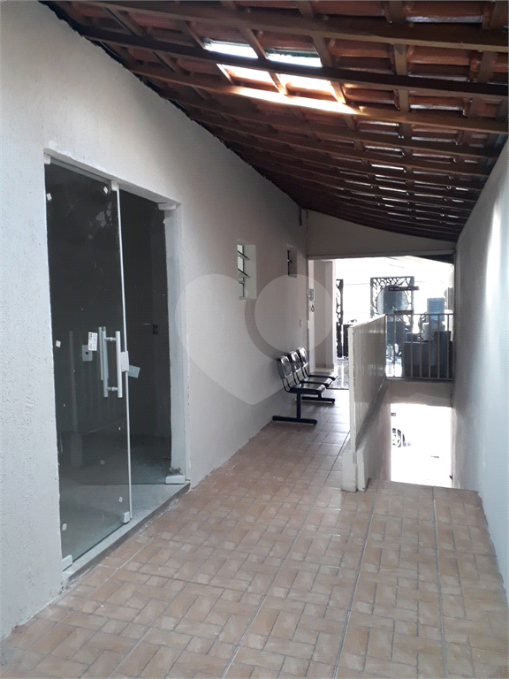 Casa à venda com 4 quartos, 112m² - Foto 2
