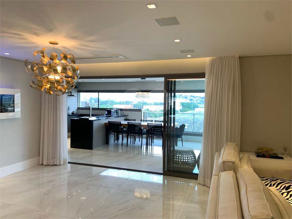 Apartamento no Martese Vila Leopoldina de 174m2 com 02 suítes e 03 vagas.