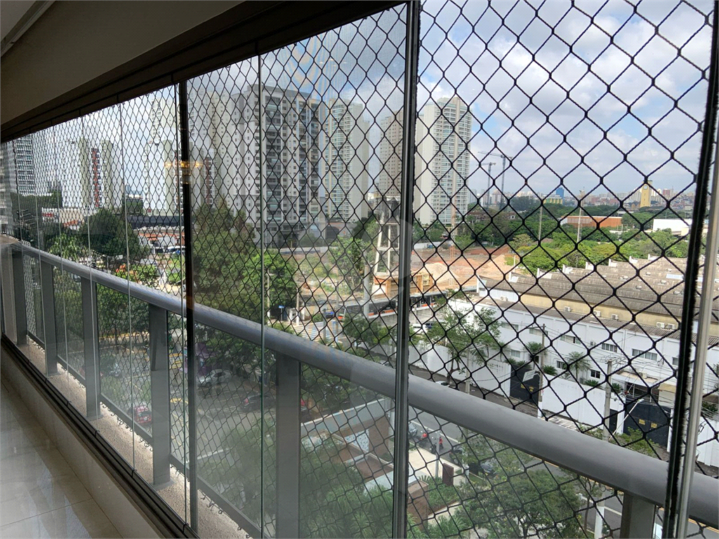 Apartamento no Martese Vila Leopoldina de 174m2 com 02 suítes e 03 vagas.