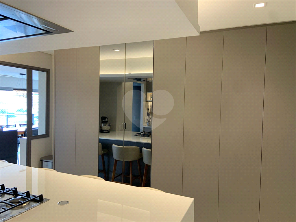 Apartamento no Martese Vila Leopoldina de 174m2 com 02 suítes e 03 vagas.