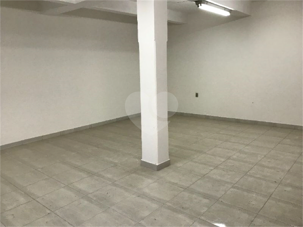 Casa à venda com 3 quartos, 450m² - Foto 22