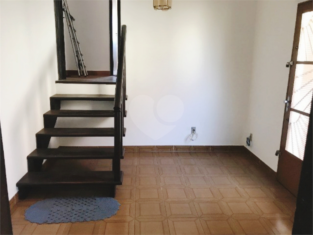 Casa à venda com 3 quartos, 450m² - Foto 12